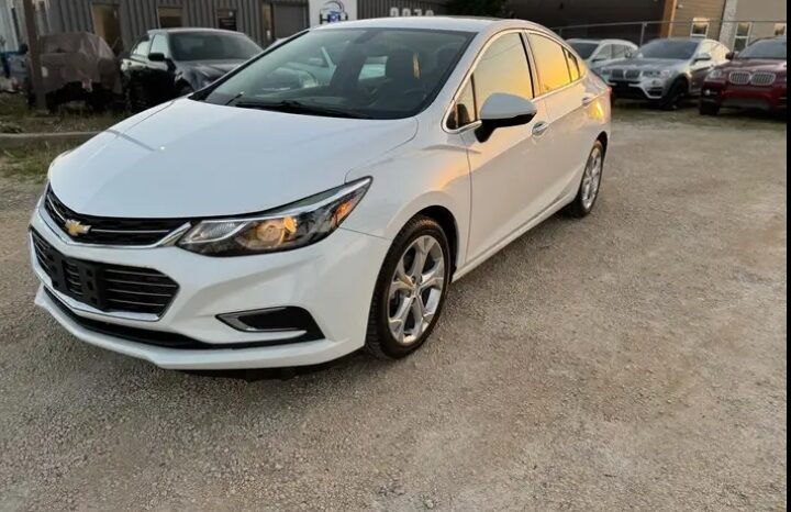 
								2018 CHEVROLET CRUZE PRMIER CLEAN TITLE full									