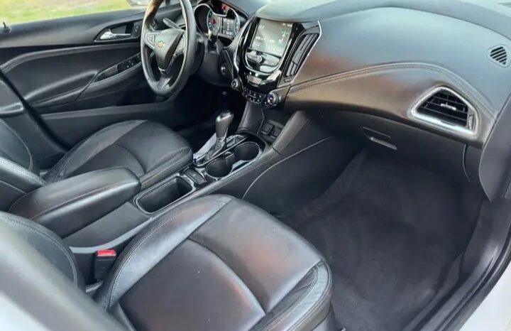 
								2018 CHEVROLET CRUZE PRMIER CLEAN TITLE full									