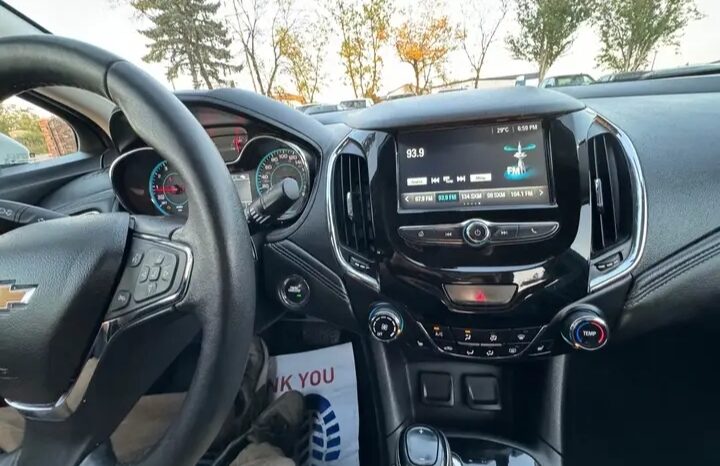 
								2018 CHEVROLET CRUZE PRMIER CLEAN TITLE full									