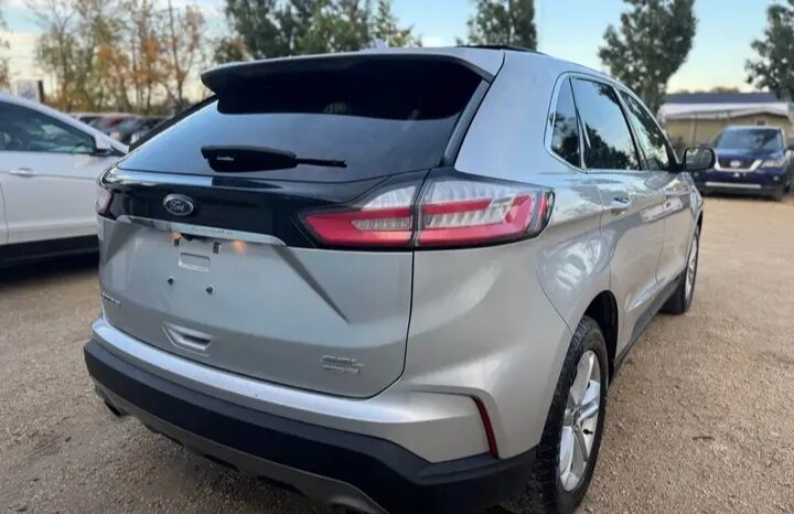 
								2019 FORD EDGE AWD  CLEAN TITLE full									