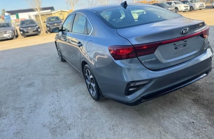 
								2019 KIA FORTE CLEAN TITLE full									