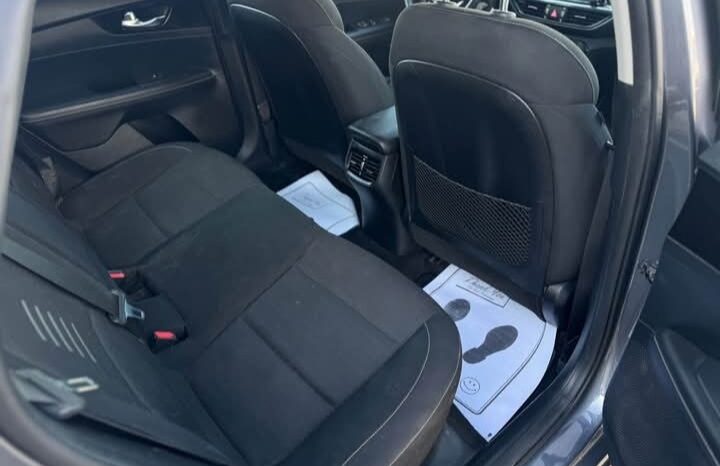 
								2019 KIA FORTE CLEAN TITLE full									