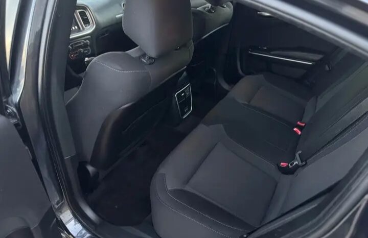 
								2019 DODGE CHARGER, SXT  CLEAN TITLE full									