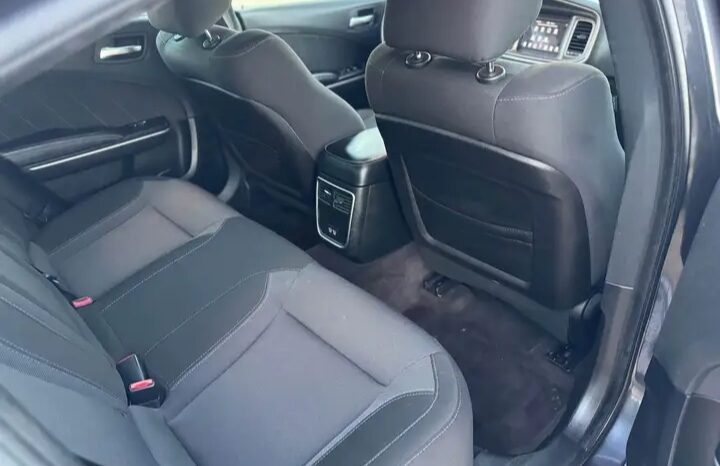 
								2019 DODGE CHARGER, SXT  CLEAN TITLE full									