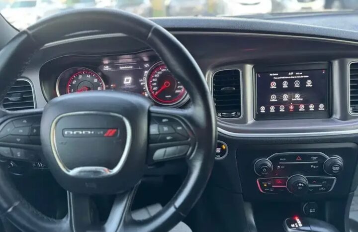 
								2019 DODGE CHARGER, SXT  CLEAN TITLE full									