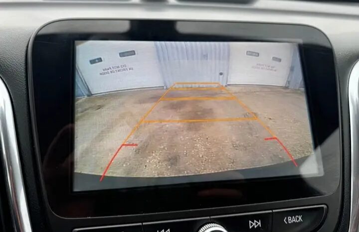 
								2018 CHEVROLET EQUINOX, AWD, PREMIE CLEAN TITLE FULLY LOADED full									