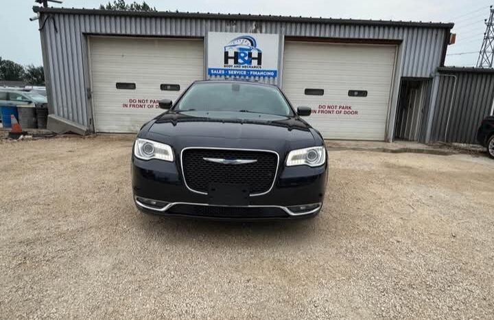 
								2018 CHRYSLER 300 limited AWD FULLY LOADED full									