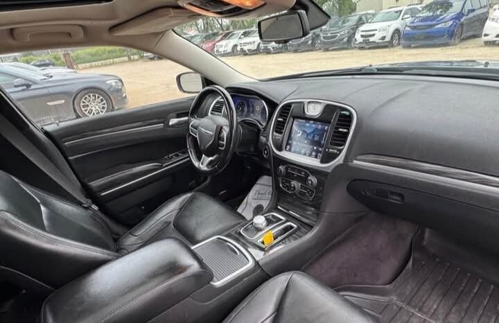 
								2018 CHRYSLER 300 limited AWD FULLY LOADED full									