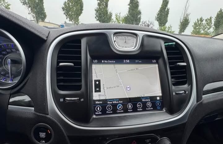 
								2018 CHRYSLER 300 limited AWD FULLY LOADED full									