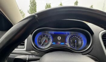 
										2018 CHRYSLER 300 limited AWD FULLY LOADED full									