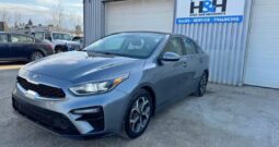 2019 KIA FORTE ONLY 106,000 kms  CLEAN TITLE