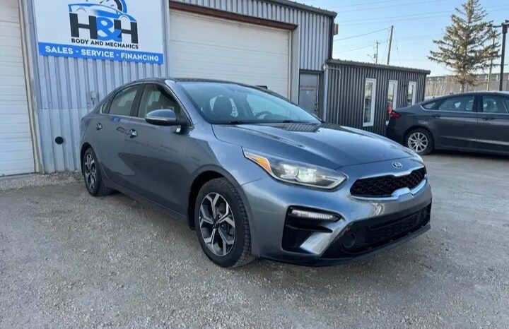 
								2019 KIA FORTE ONLY 106,000 kms  CLEAN TITLE full									
