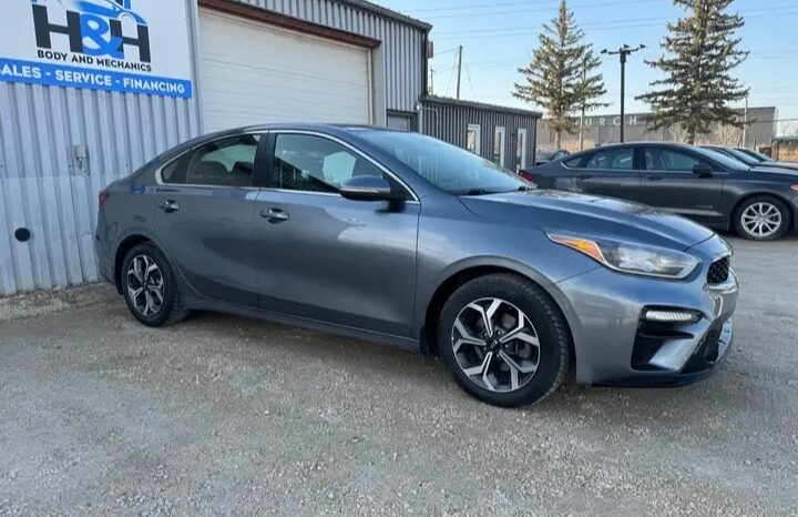 
								2019 KIA FORTE ONLY 106,000 kms  CLEAN TITLE full									