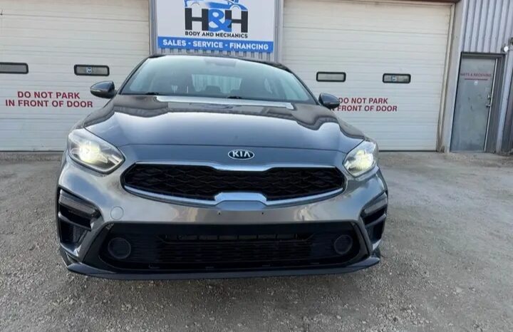 
								2019 KIA FORTE ONLY 106,000 kms  CLEAN TITLE full									