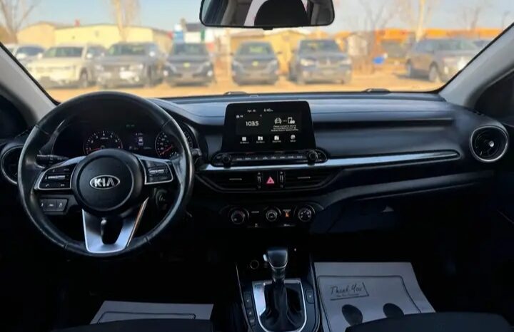 
								2019 KIA FORTE ONLY 106,000 kms  CLEAN TITLE full									