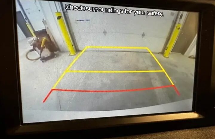 
								2019 Hyundai Santa fe AWD CLEAN TITLE full									