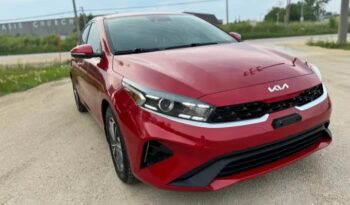 
										2022 KIA FORTE 5EX  VERY CLEAN CAR full									