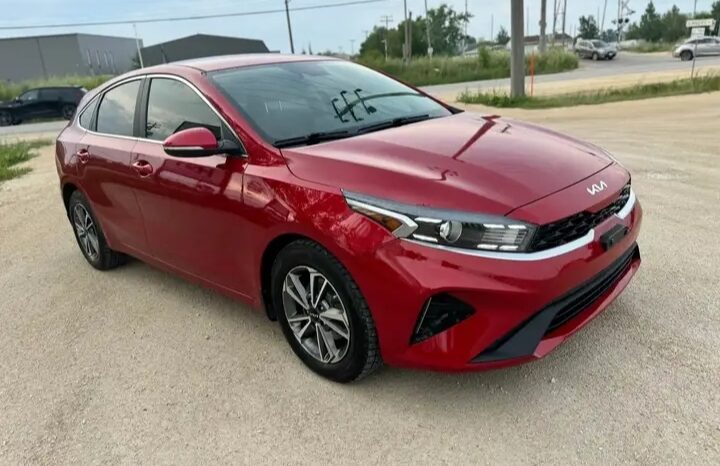 
								2022 KIA FORTE 5EX  VERY CLEAN CAR full									