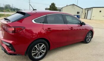 
										2022 KIA FORTE 5EX  VERY CLEAN CAR full									