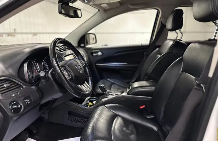 
								2017 DODGE JOURNEY CROSSROAD  CLEAN TITLE FULLY LOADED full									