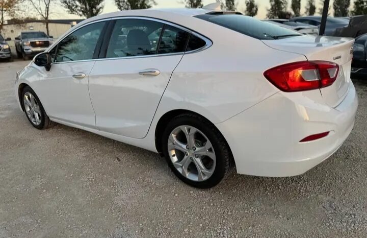 
								2018 CHEVROLET CRUZE PREMIER  CLEAN TITLE FULLY LOADED full									