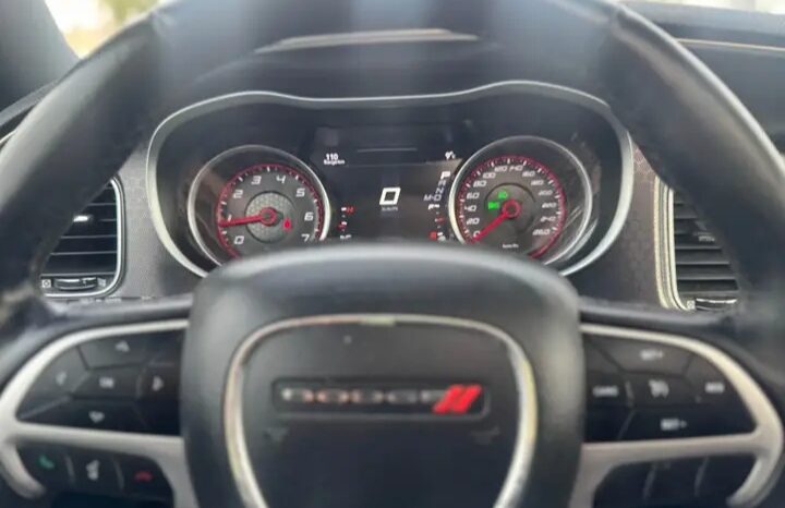 
								2017 DODGE CHARGER SXT CLEAN TITLE FULLY LOADED full									