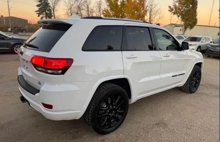 
								2021 JEEP GRAND CHEROKEE,ALTITUDE CLEAN TITLE FULLY LOADED full									