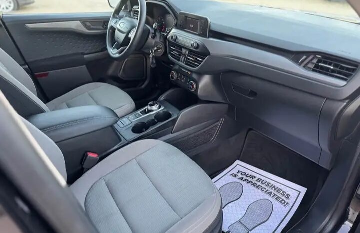 
								2020 FORD ESCAPE  CLEAN TITLE full									