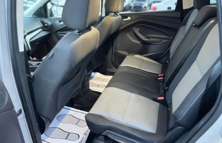 
								2017 FORD ESCAPE AWD  CLEAN TITLE full									