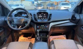 
										2017 FORD ESCAPE AWD  CLEAN TITLE full									