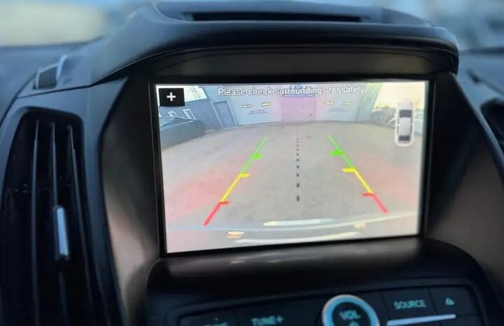 
								2017 FORD ESCAPE AWD  CLEAN TITLE full									