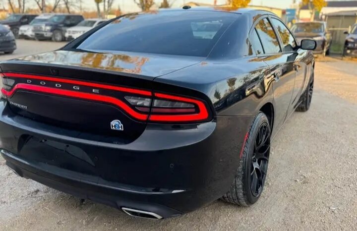 
								2019 DODGE CHARGER SXT CLEAN TITLE full									