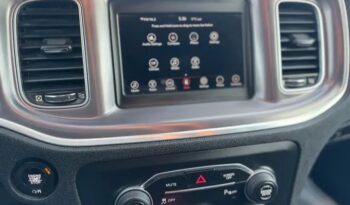 
										2019 DODGE CHARGER SXT CLEAN TITLE full									