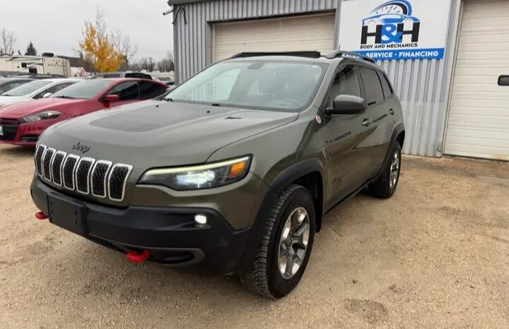 
								2019 JEEP CHEROKEE, TRAILHAWK 4X4 CLEAN TITLE FULLY LOADED full									