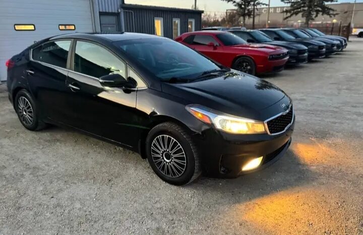 
								2018 KIA FORTE EX CLEAN TITLE full									