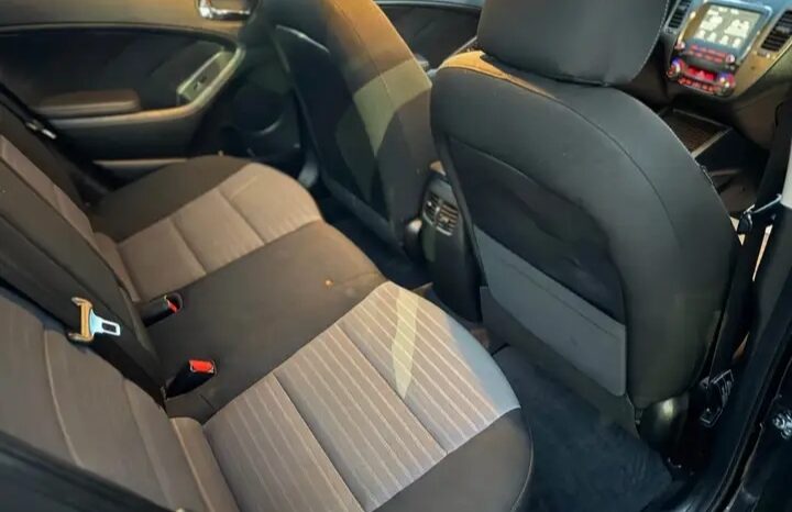 
								2018 KIA FORTE EX CLEAN TITLE full									