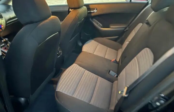 
								2018 KIA FORTE EX CLEAN TITLE full									