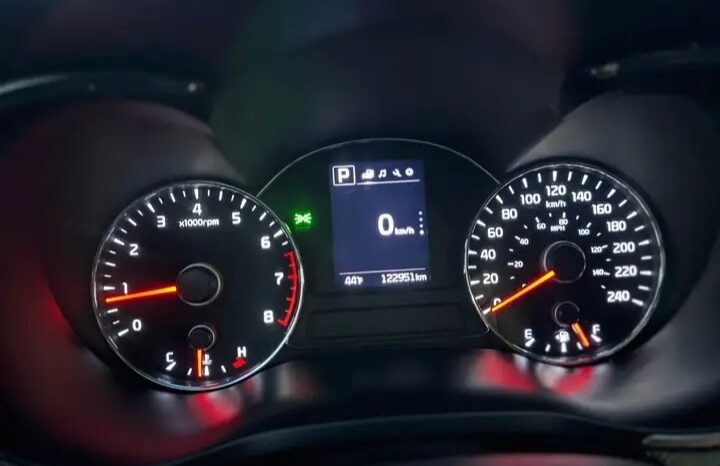 
								2018 KIA FORTE EX CLEAN TITLE full									