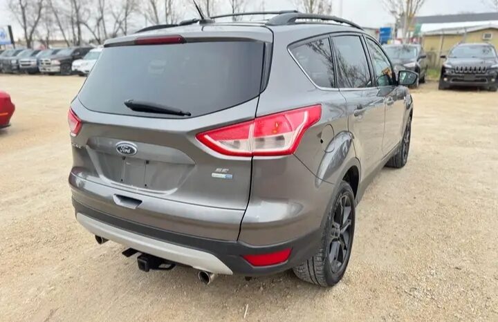 
								2013 FORD ESCAPE FULLY LOADED  CLEAN TITLE AWD full									