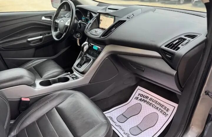 
								2013 FORD ESCAPE FULLY LOADED  CLEAN TITLE AWD full									