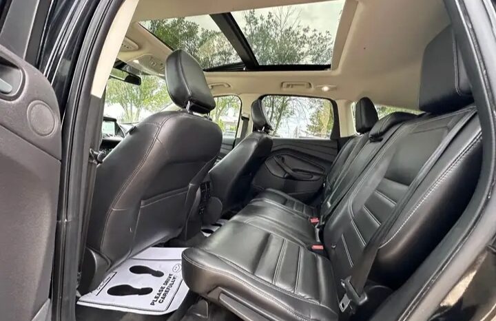 
								2018 FORD ESCAPE TITANIUM  FULLY LOADED CLEAN TITLE AWD full									