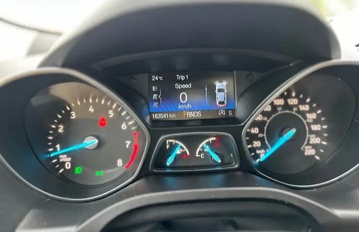 
								2018 FORD ESCAPE TITANIUM  FULLY LOADED CLEAN TITLE AWD full									