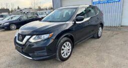 2018 NISSAN ROGUE  CLEAN TITLE