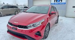 2022 KIA FORTE 5, EX VERY CLEAN CAR