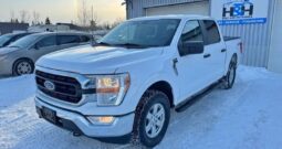 2021 FORD F-150 XLT CREW CAB 4X4 clean title