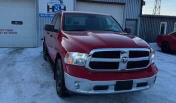 
										2020 RAM 1500 CLASSIC, RED, ST 4X4  CLEAN TITLE full									