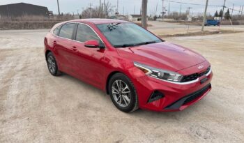 
										2022 KIA FORTE5, EX KMS 72000 REBUILT very clean full									