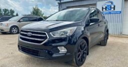 2017 FORD ESCAPE SE 4WD CLEAN TITLE