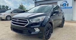 2017 FORD ESCAPE SE 4WD clean title
