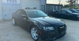 2015 CHRYSLER 300S fully loaded clean title